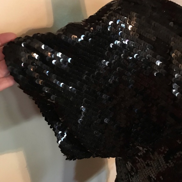 Alice & Olivia Sequin Top - Picture 3 of 10